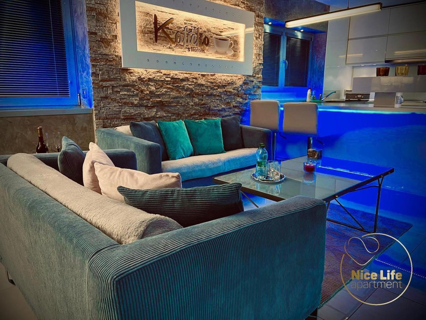 Nice Life - Luxury Apartment In The Old Town. 브라티슬라바 외부 사진